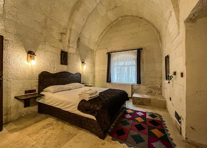 Takunya Cave * Goreme