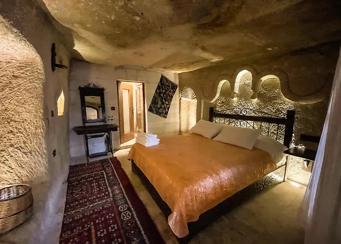 فندق Takunya Cave