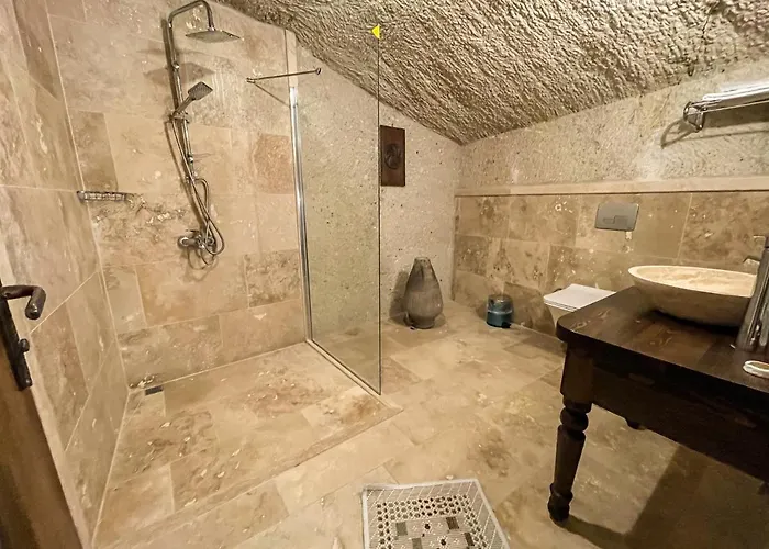 Takunya Cave 괴레메